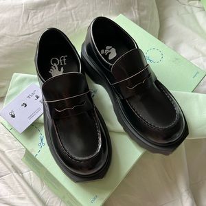 NEW Off-White Leather Sponge Lug Platform Loafers